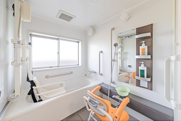 Senior Bathtub Installation in Sunbury