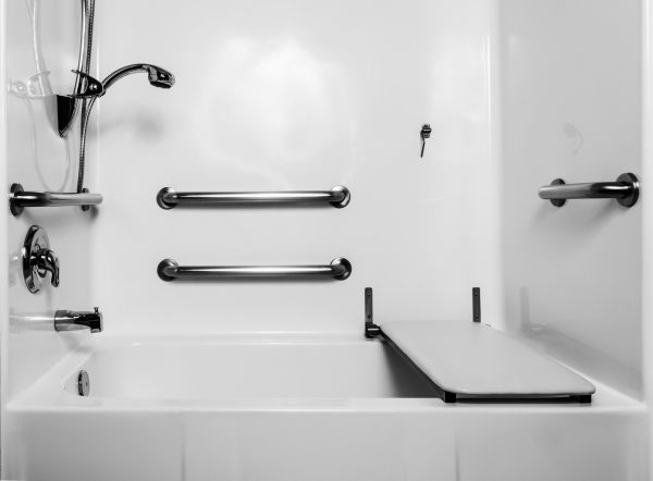 Accessible Tub Installation in Sunbury